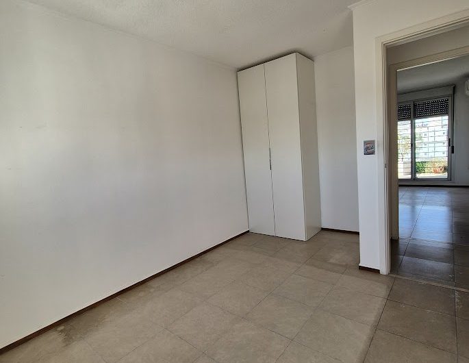 Apartamento, 3 dormitorios, 2 baños, garage